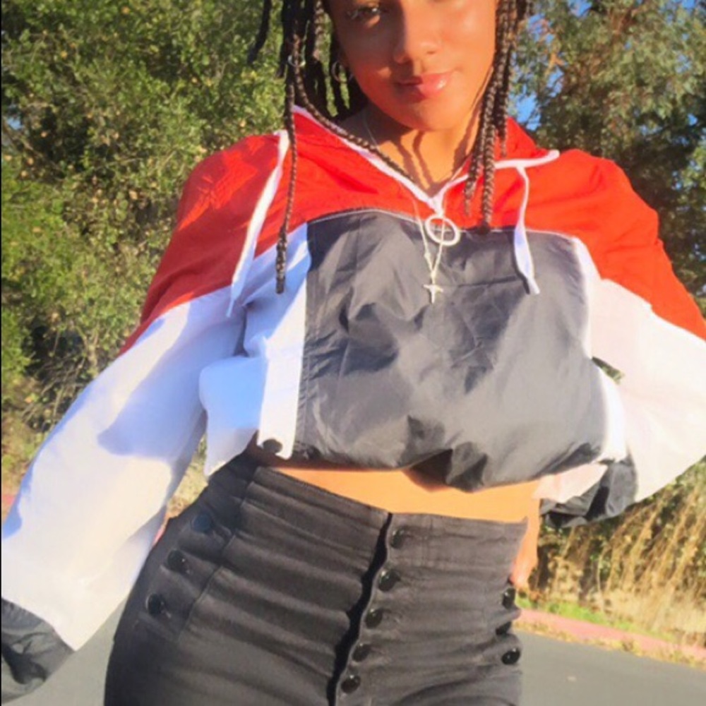 Super cute windbreaker